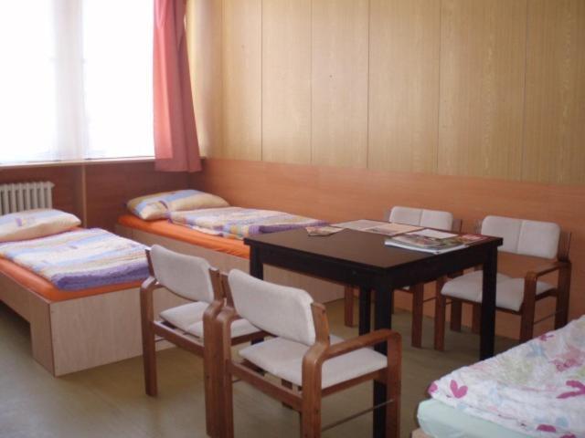 Hostel MontyŘíčany エクステリア 写真